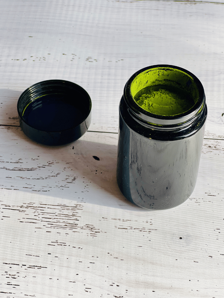 Storing Matcha correctly in air tight and light proof jar 